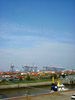 container terminal, bremerhaven